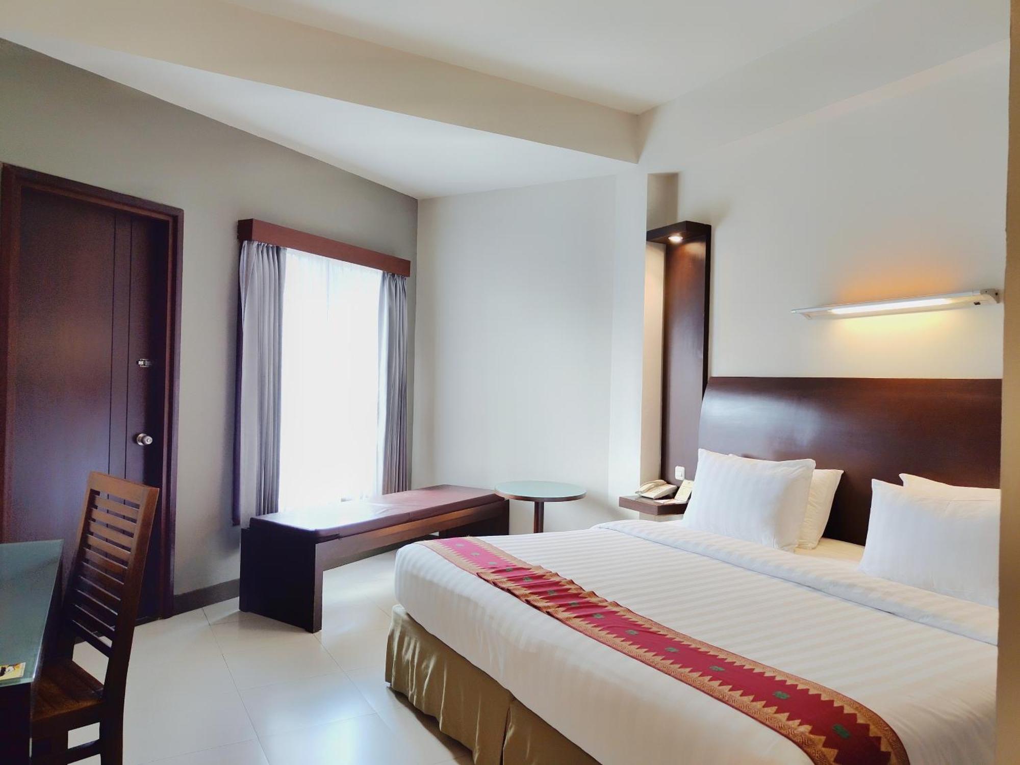 Lombok Garden Hotel Mataram Eksteriør bilde