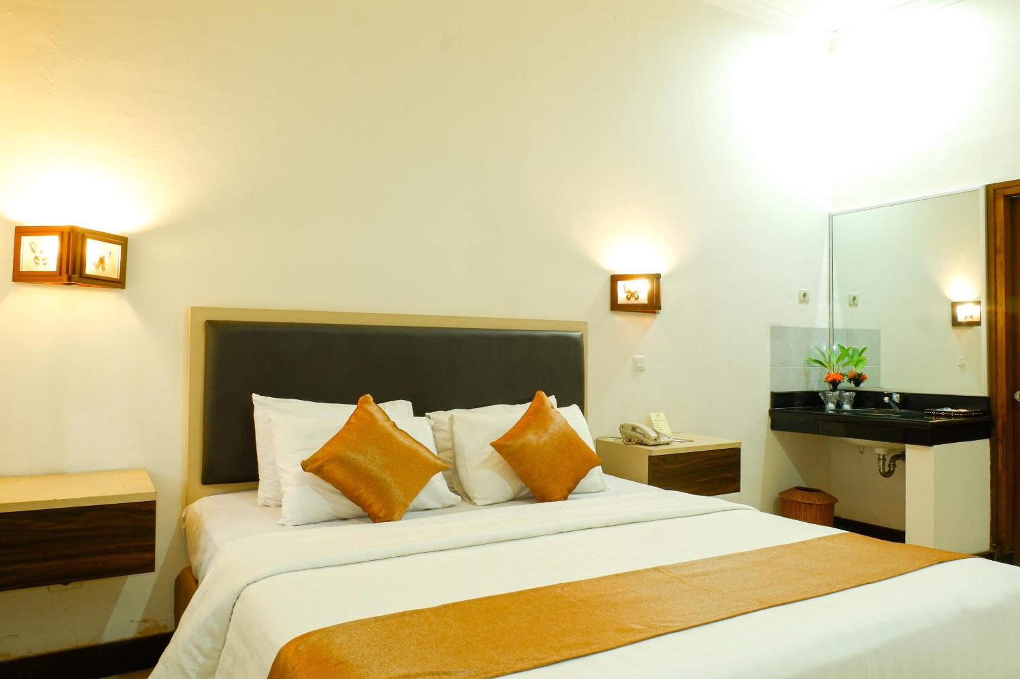 Lombok Garden Hotel Mataram Eksteriør bilde
