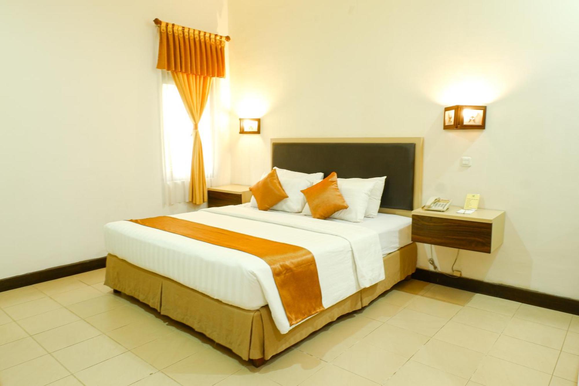 Lombok Garden Hotel Mataram Eksteriør bilde