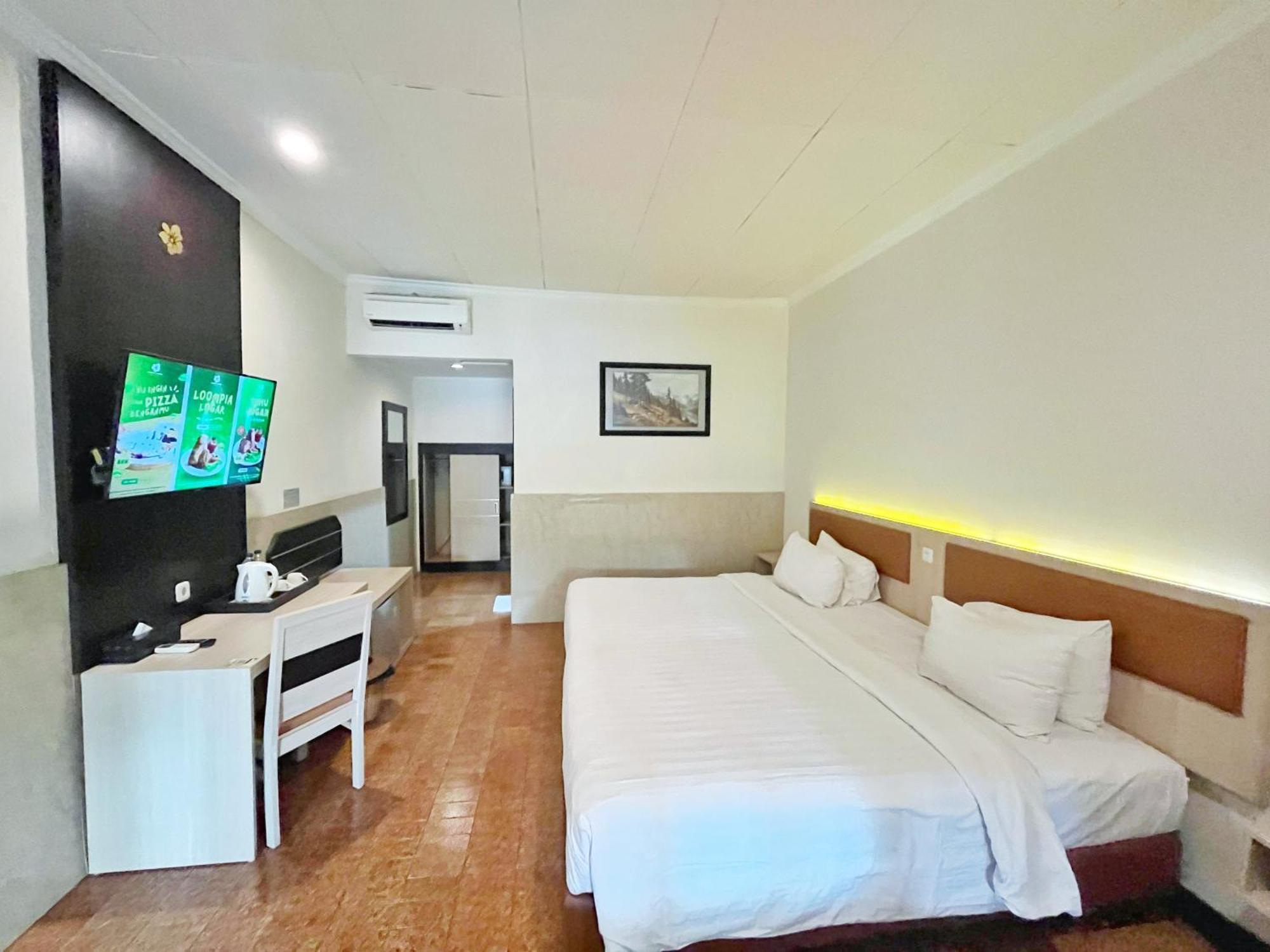 Lombok Garden Hotel Mataram Eksteriør bilde