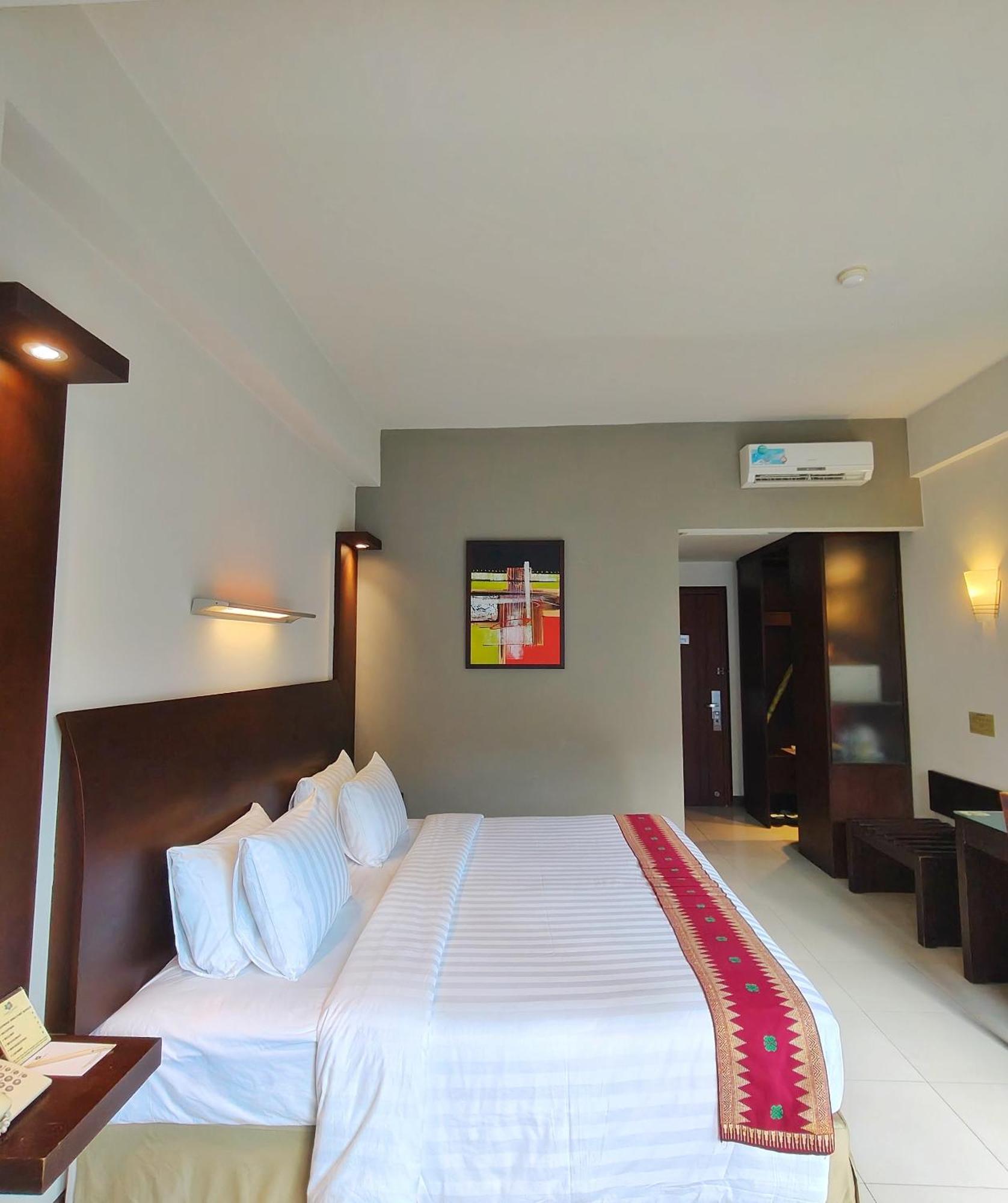 Lombok Garden Hotel Mataram Eksteriør bilde