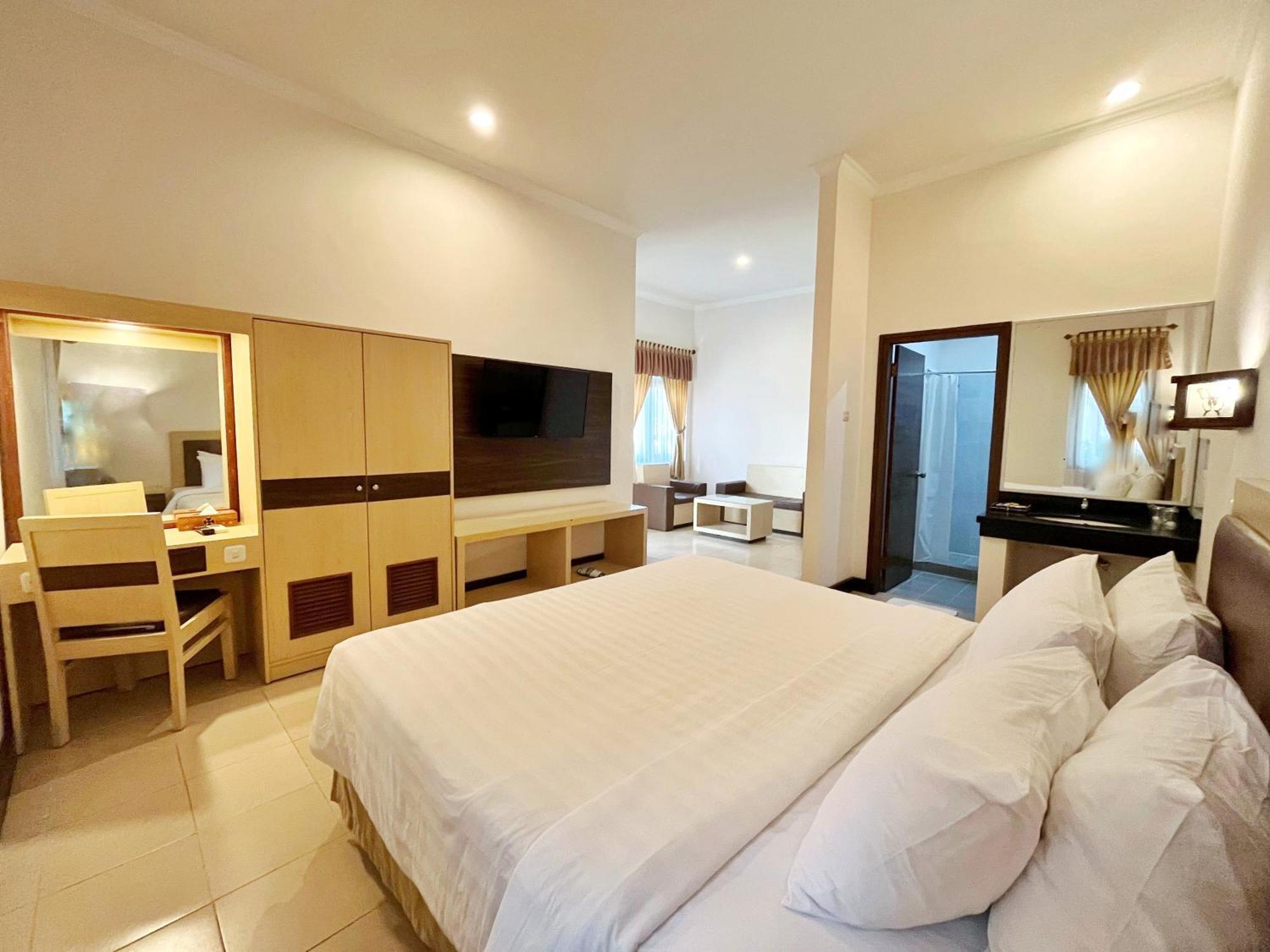 Lombok Garden Hotel Mataram Eksteriør bilde