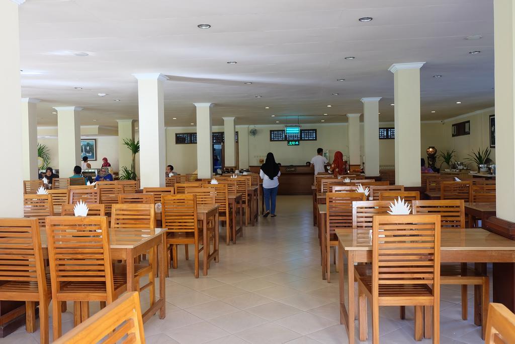 Lombok Garden Hotel Mataram Eksteriør bilde
