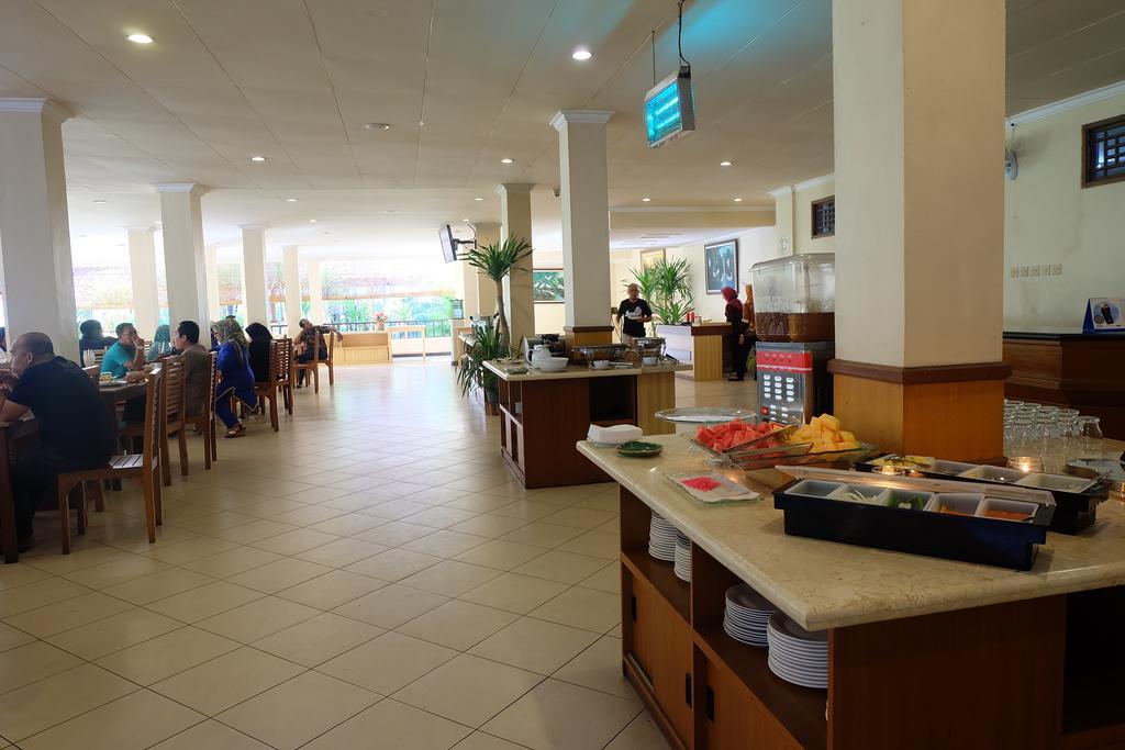 Lombok Garden Hotel Mataram Eksteriør bilde